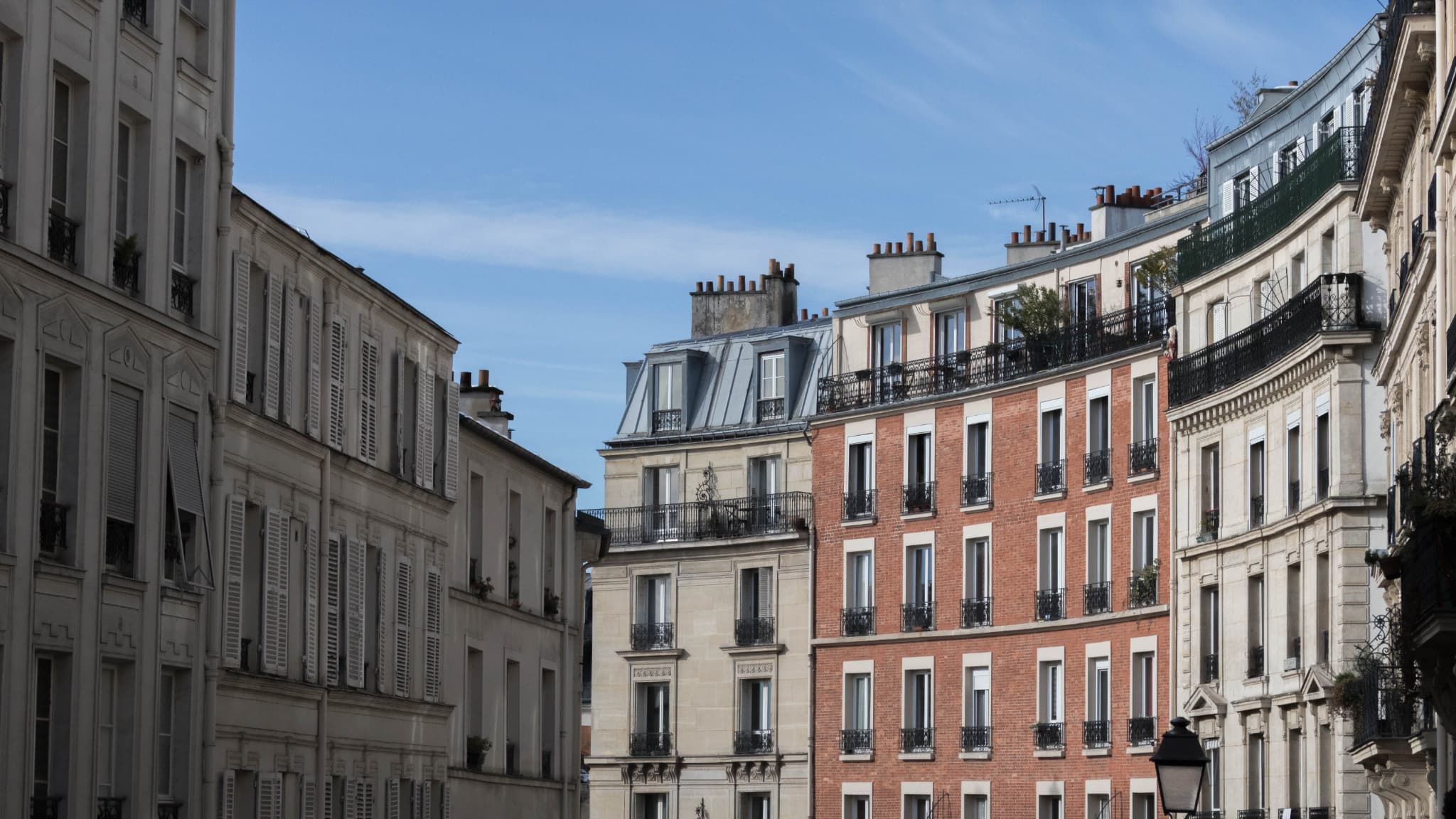 More than a third of listings do not comply with rent controls in Paris and Seine-Saint